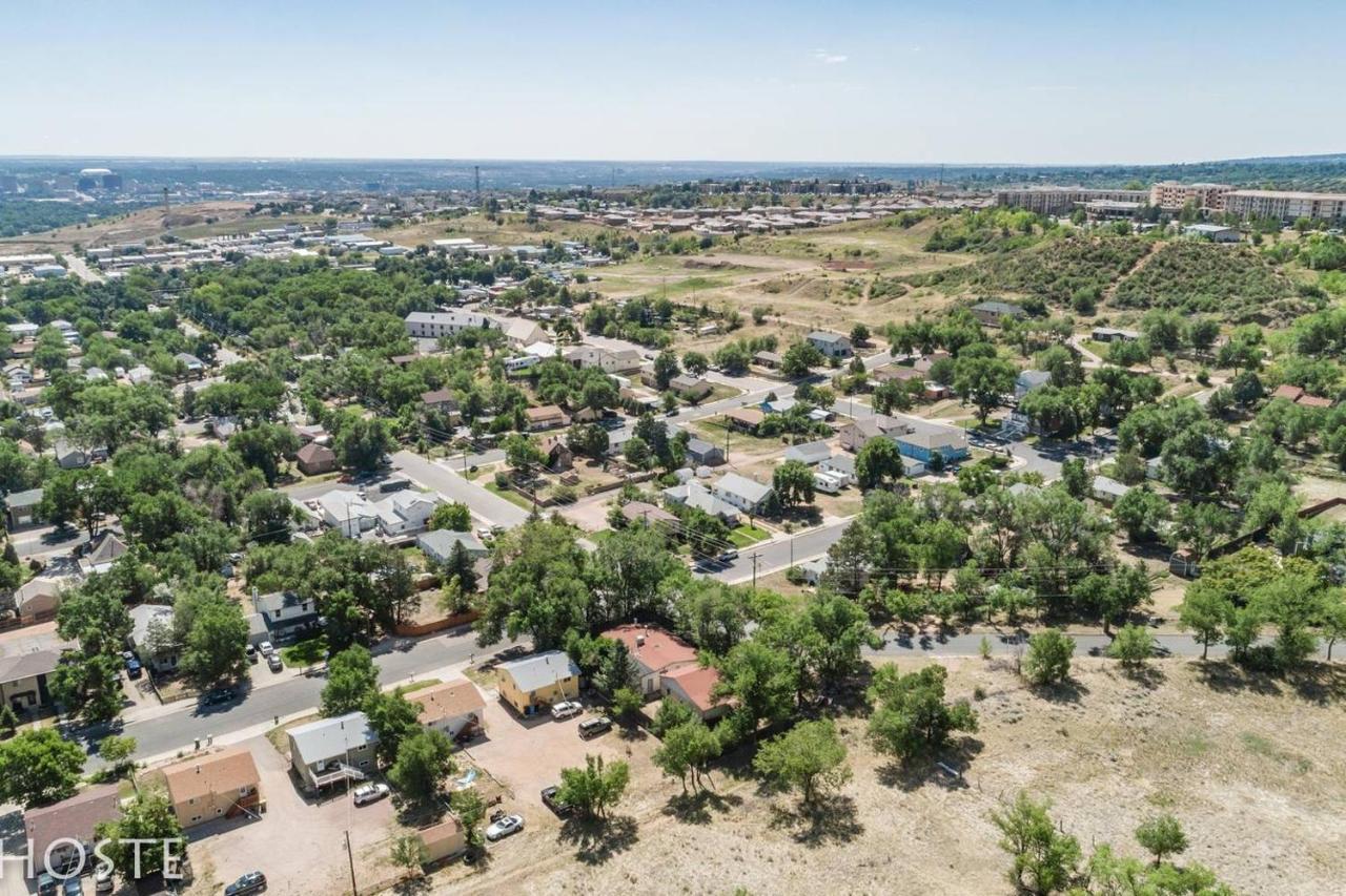 2Br Garden-Level Great Outdoors Dog Friendly Apartment Colorado Springs Exterior photo